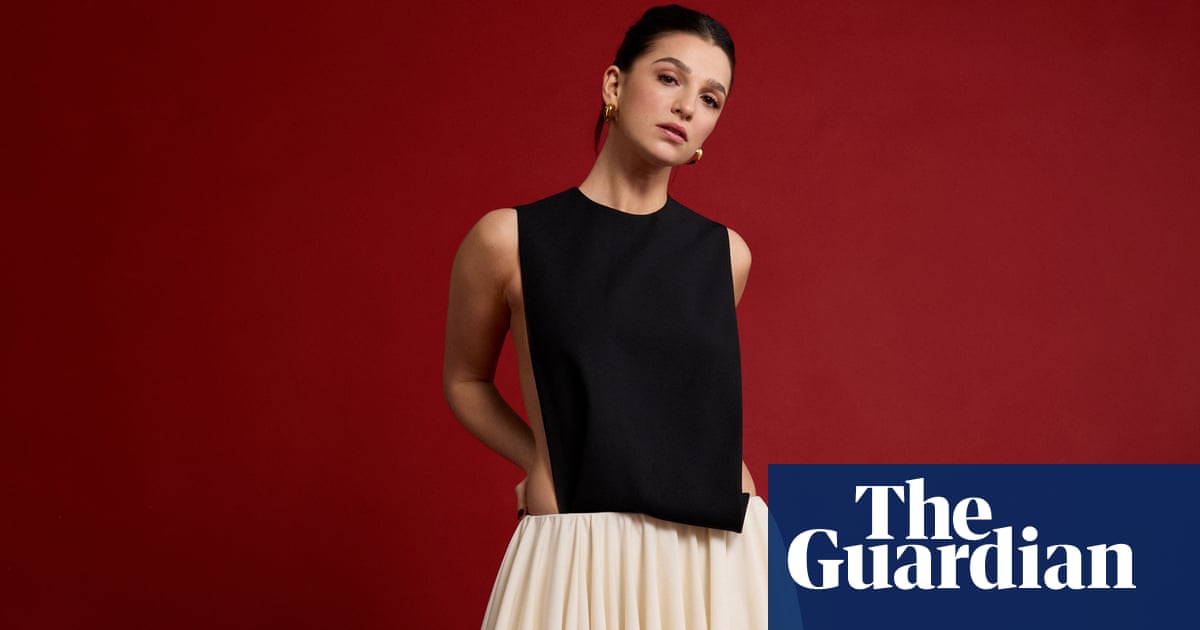 ‘El cáncer me dio claridad’: La estrella de la industria Marisa Abela habla sobre sobrevivir a una enfermedad grave, interpretar a personajes elegantes y la desnudez en pantalla | Cine ‘El cáncer me dio claridad’: La estrella de la industria Marisa Abela habla sobre sobrevivir a una enfermedad grave, interpretar a personajes elegantes y la desnudez en pantalla | Cine