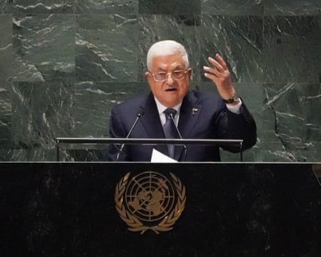 Mahmoud Abbas at the UN podium