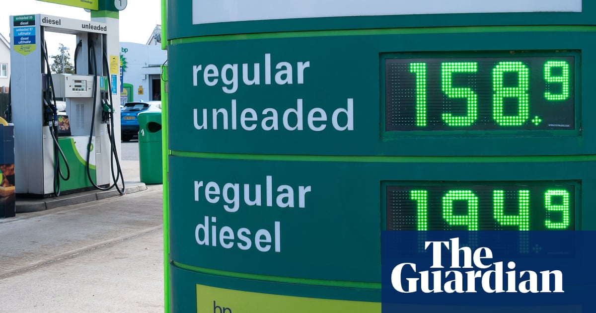 थिंकटैंक का कहना है कि मध्य पूर्व युद्ध से इस साल ब्रिटेन के परिवार £480 गरीब हो जाएंगे