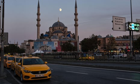 A queue of yellow taxis in Istanbul.