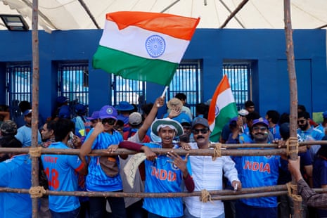 India’s fans will make their feelings clear to the umpires in Chennai.