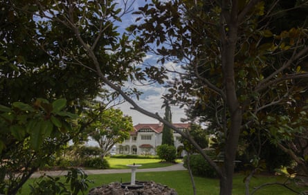 Lang Hancocks former residence now owed by his daughter Gina Rinehart at 148-150 Victoria Avenue, Dalkeith. Perth. Western Australia