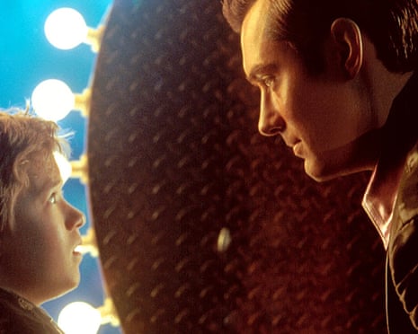 Haley Joel Osment and Jude Law in AI: Artificial Intelligence.