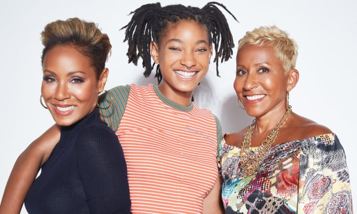Jada Pinkett Smith The Word Wife It S A Golden Cage Swallow