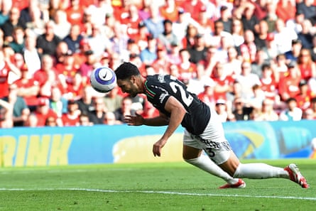 Mikel Merino stoops to head Arsenal’s equaliser.