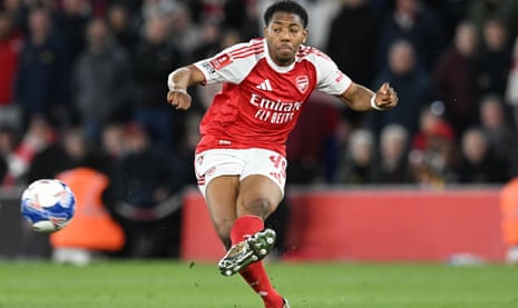 माइल्स लुईस-स्केली ने इस सीज़न में आर्सेनल के लिए 14 प्रीमियर लीग मैचों में भाग लिया है, लेकिन आज दोपहर से पहले उनमें से केवल एक ही शुरू किया है।