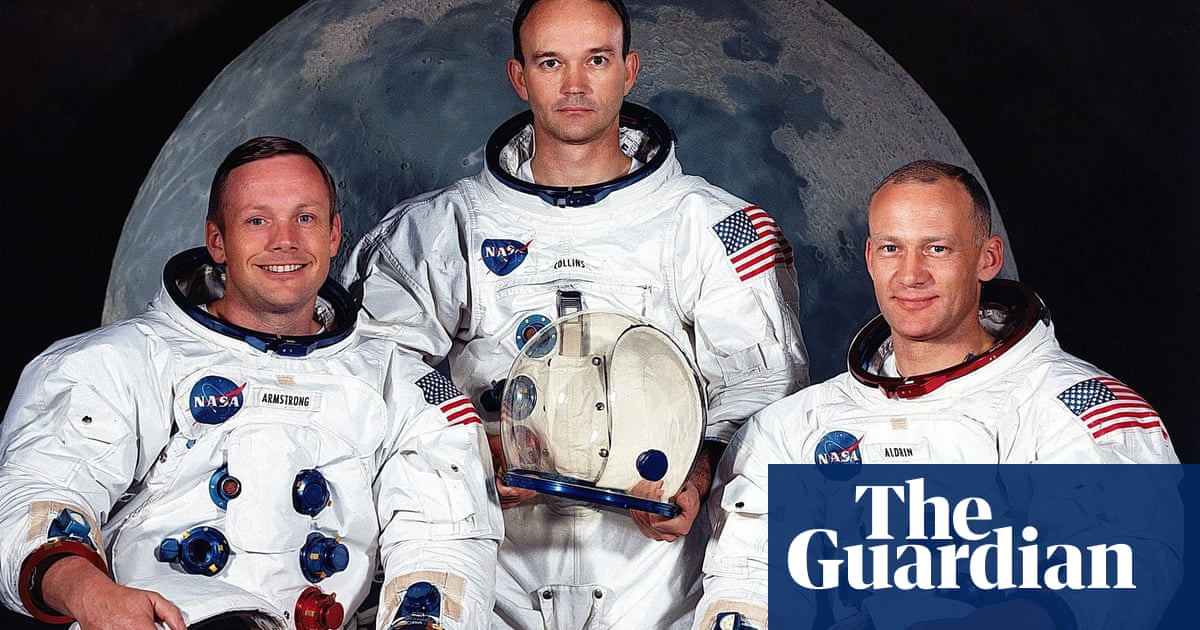 Michael Collins, Apollo 11 astronaut, dies aged 90