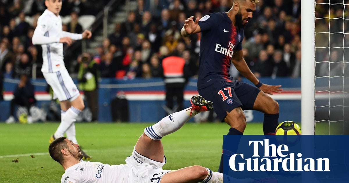 Choupo Moting S Shocking Miss Means Psg Fail To Wrap Up Ligue 1