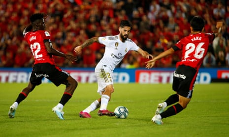 Real Madrid’s Isco in action against Mallorca.
