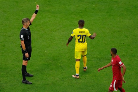 Referee Daniele Orsato shows the yellow to Sebastian Mendez.
