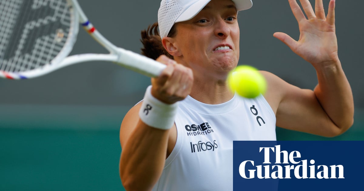 Iga Swiatek makes hay on Wimbledon grass after Clara Tauson’s serving skill deserts her