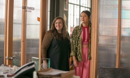 Patti Harrison with Aidy Bryant in Shrill.