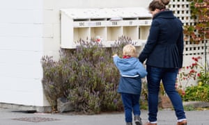Inspired by Rosen children's book We're Going on a Bear Hunt, teddy bears and other cuddly toys are popping up in windows across New Zealand to give children something to look forward to on their neighbourhood walks during the lockdown.