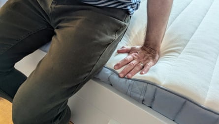 Testing the Ikea Valevag mattress