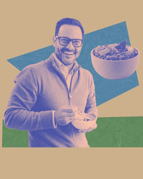 A smiling man in glasses holds a small bowl, with a floating image of a larger food bowl beside him