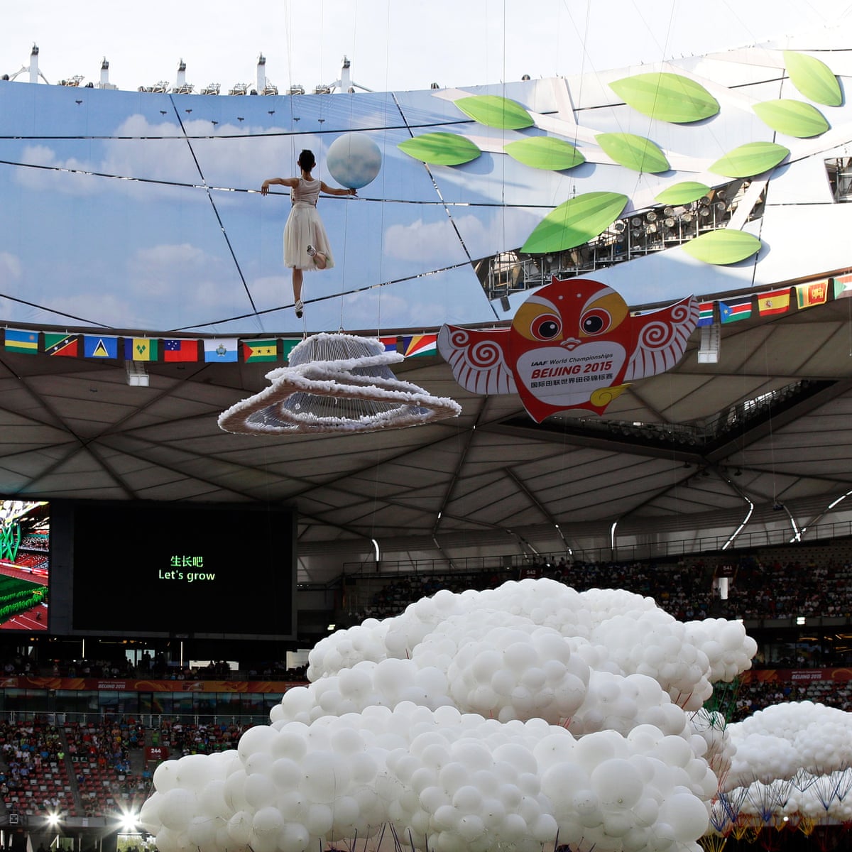 Bird's Nest stands as an empty monument to China's magnificence ...