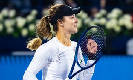 Anna Kalinskaya celebrates her victory
