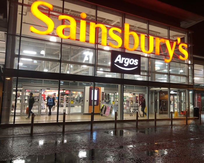 Sainsbury’s recalls two own-brand hummus varieties over E coli fears