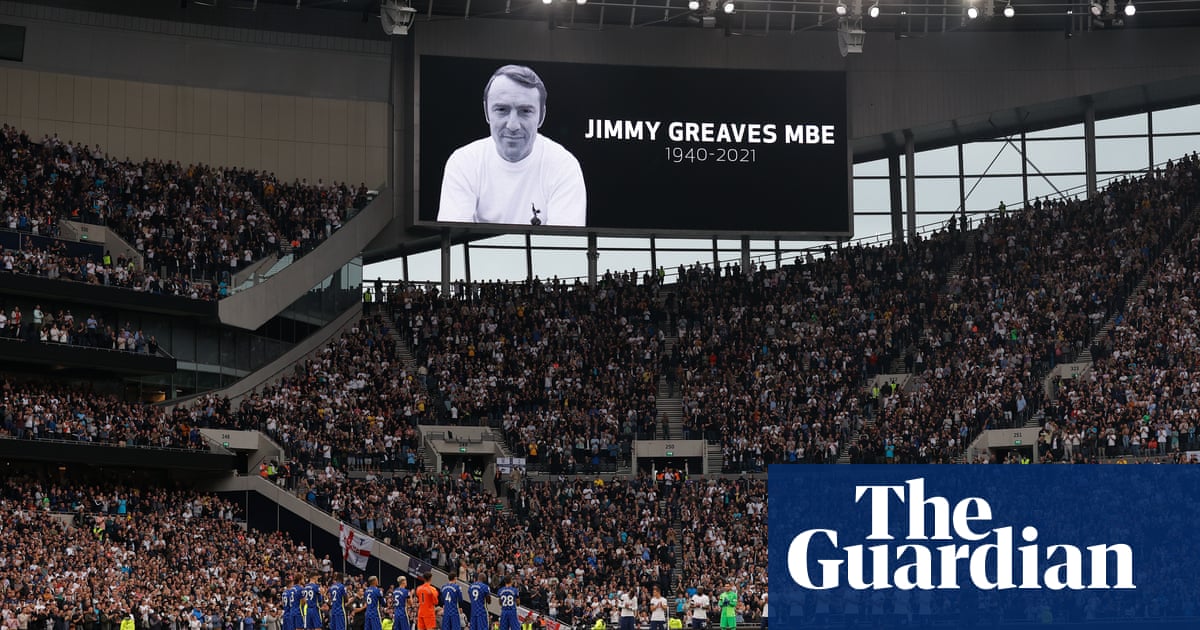 Tributes to Jimmy Greaves. Plus Chelsea, Spurs and penalties – Football Weekly