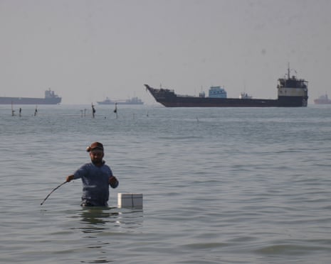 Trump says US navy will 'guide' trapped ships from strait of Hormuz amid 'very positive' talks with Iran | US-Israel war on Iran | The Guardian
