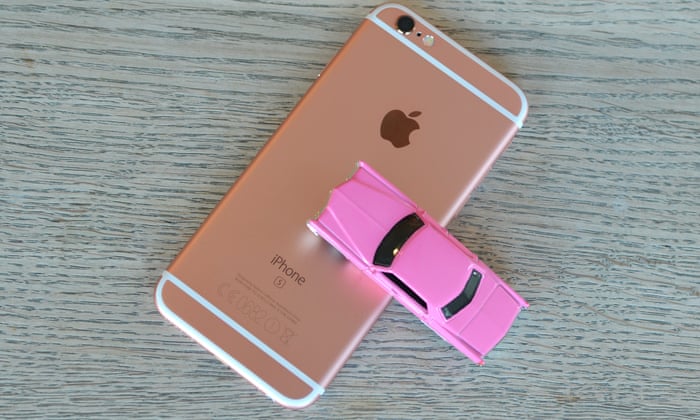 How Pink Is The New Rose Gold Iphone 6s Technology The Guardian