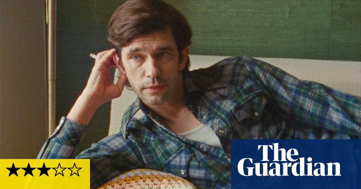 Reseña del día de Peter Hujar: Ben Whishaw se mantiene discreto en un vistazo a la vida extraordinaria del fotógrafo | Festival de Cine de Berlín. Reseña del día de Peter Hujar: Ben Whishaw se mantiene discreto en un vistazo a la vida extraordinaria del fotógrafo | Festival de Cine de Berlín.