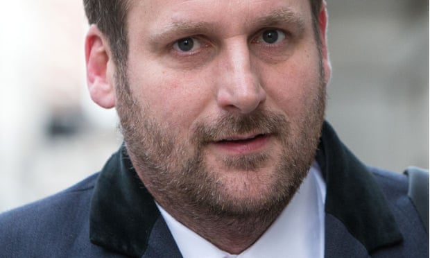 Sun royal editor Duncan Larcombe is to write a book on Prince Harry.