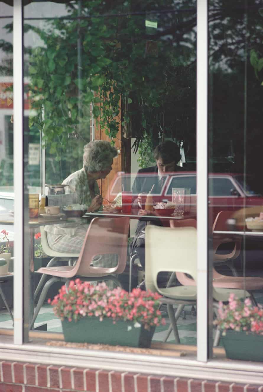 From Stephen Shore, Transparencies: Small Camera Works 1971-1979. Courtesy Stephen Shore and Mack