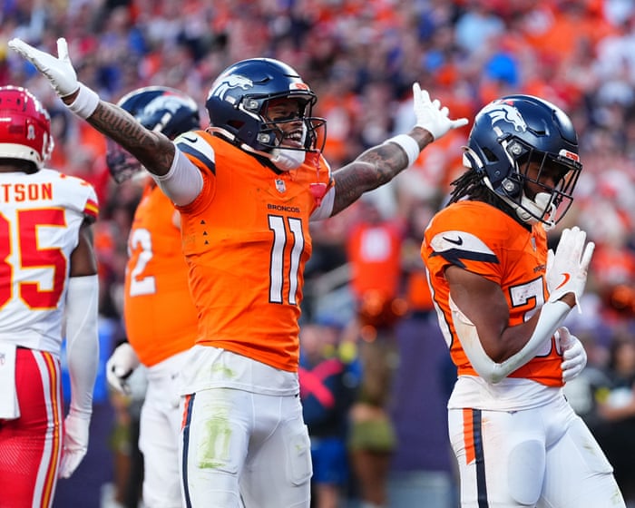 Broncos 22-19 Chiefs, Rams 21-19 Seahawks; Packers, Steelers and Bills win: week 11 as it happened