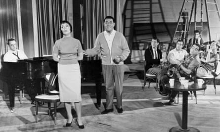 Keely Smith and Louis Prima rehearsing in 1959.
