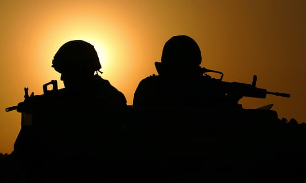 British troops patrol Shaibah logistics base, southern Iraq in 2005