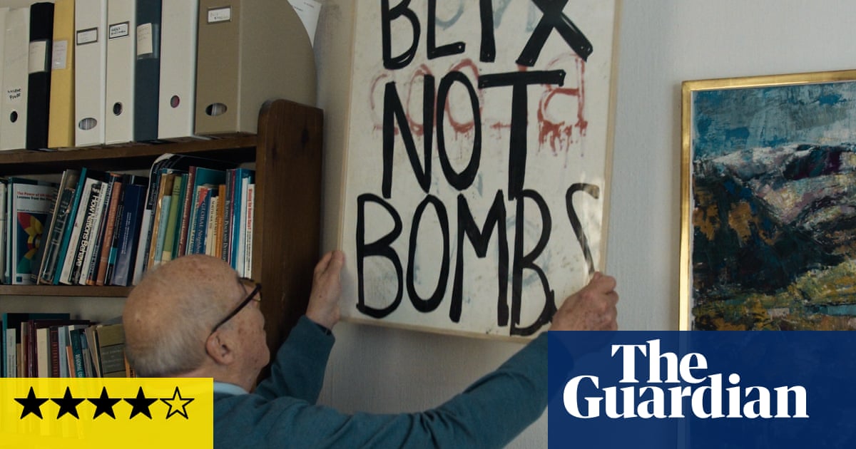 Blix Not Bombs review former UN weapons inspector revisits the Iraq war