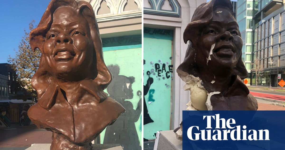 Oakland police investigate smashed statue of Breonna Taylor