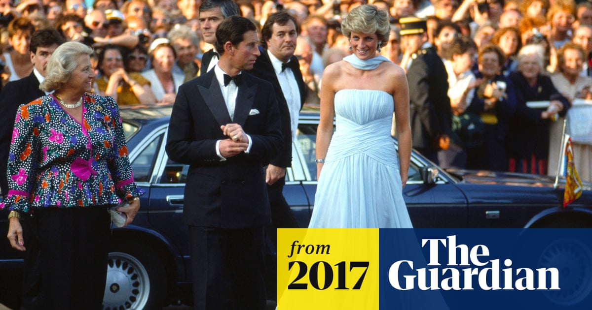 princess diana backlit dress Princess Diana's iconic skirt moment: Photographer Arthur Edwards shares story