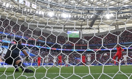 Son Heung-min gives South Korea the lead against Jordan with a cheeky chipped penalty.