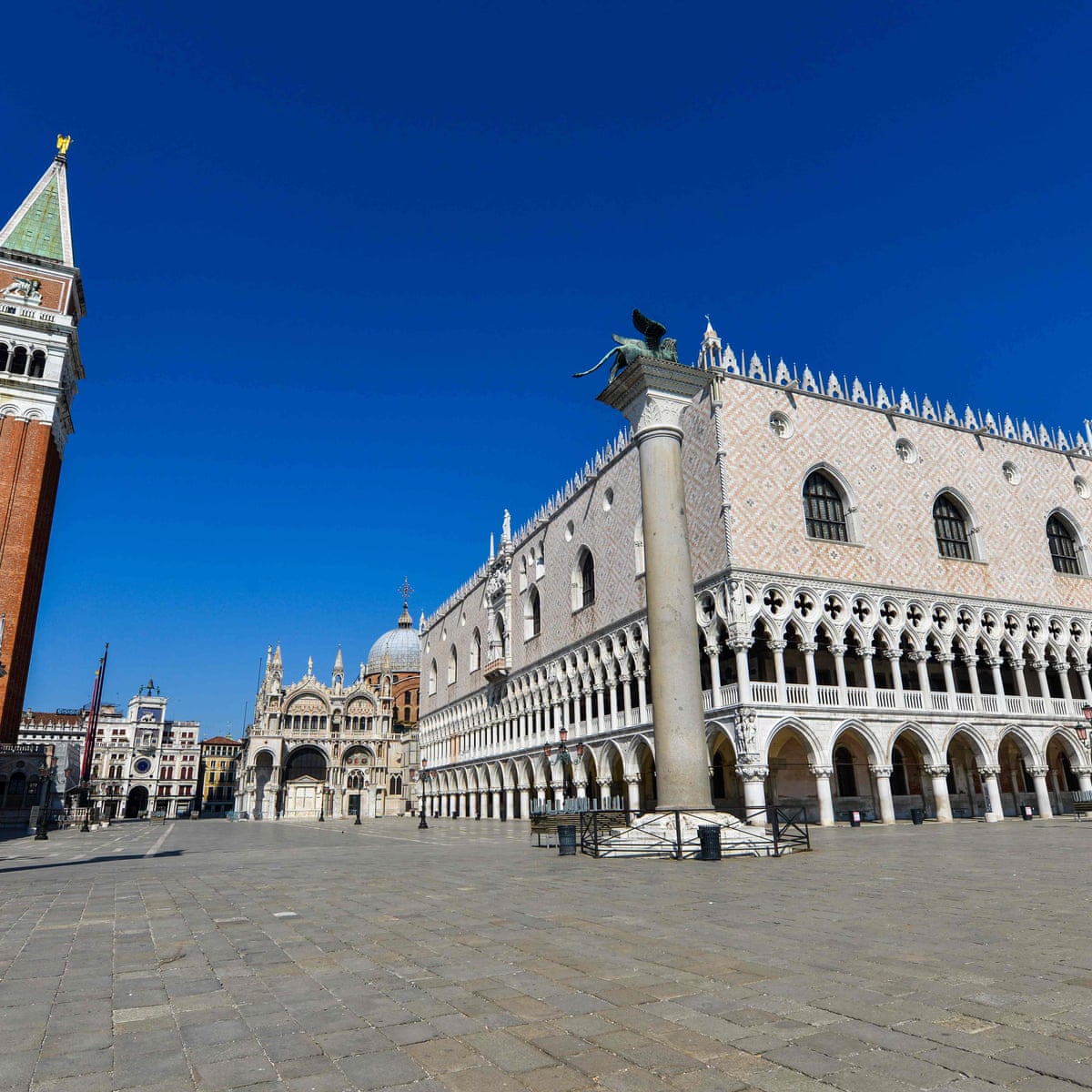 Italy Charges More Than 40 000 People With Violating Lockdown World News The Guardian