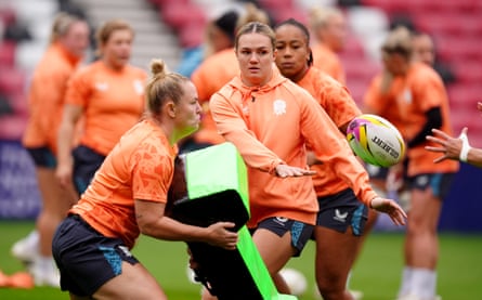 England’s Ellie Kildunne (centre) practices a team run at the Stadium of Light.
