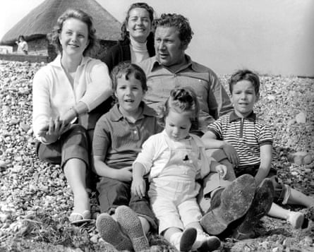 Peter Ustinov with his second wife Suzanne Cloutier, centre, and his children Tamara, far left, and Pavla, Andrea and Igor, front row, in 1961.