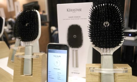 Kerastase’s smart Hair Coach hairbrush provides ‘insights into manageability, frizziness, dryness, split-ends and breakage’.