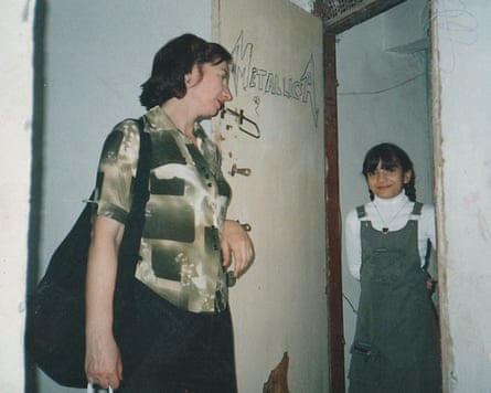 Natalia and Lana Estemirova in Grozny 2003