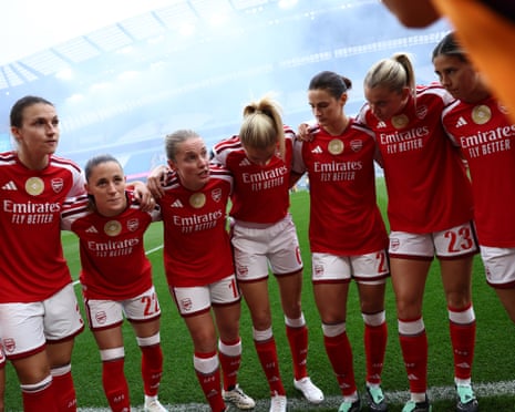 Arsenal players huddle before the Women's Super League match against Manchester City.