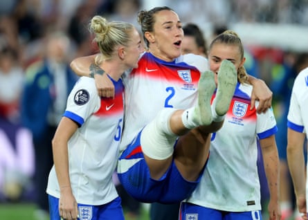 Lucy Bronze celebrates pinch Alex Greenwood and Georgia Stanway.