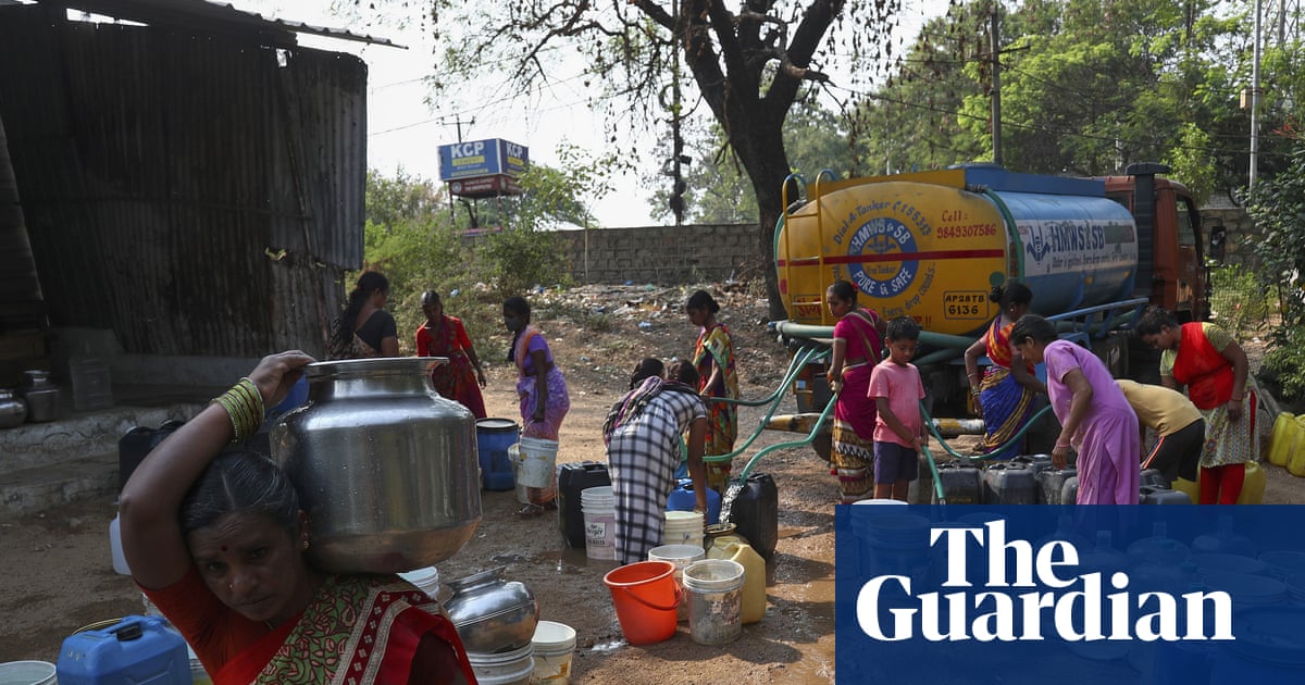 Women and girls bearing brunt of water shortages globally, UN warns