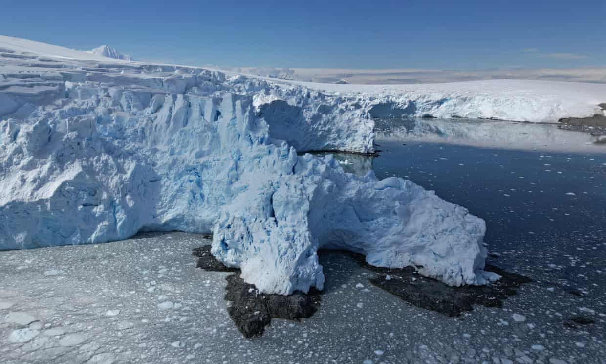 theguardian - -incredible-extreme-events-antarctic-sea-ice-on-cusp-of-record-winter-low-for-second-year-running https://www.theguardian.com/world/article/2024/sep/10/two-incredible-extreme-events-antarctic-sea-ice-on-cusp-of-record-winter-low-for-second-year-running