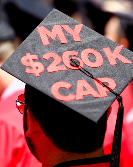 a graduation cap has a message on it that says 'my $260K cap'