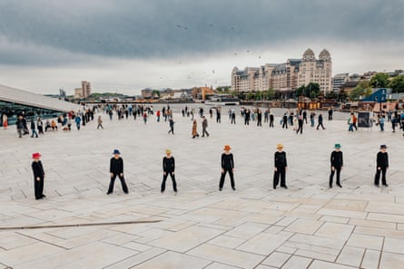 Chapeau is performed as a flashmob