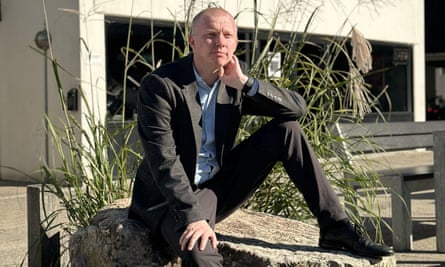 Датский республиканец поколения Z Мадс Рундстрем позирует для фото