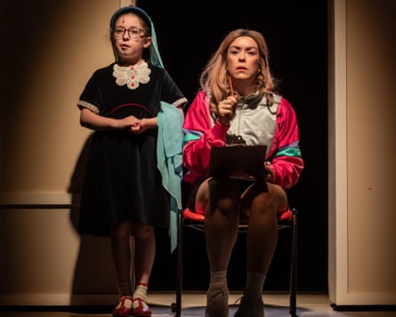 Hollie Lawlor and O'Mara om stage together.