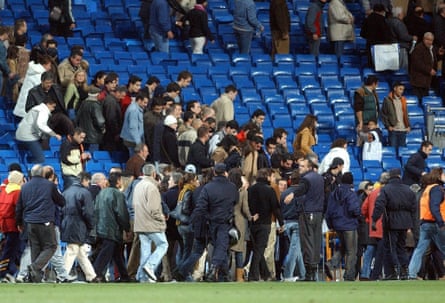 Fans evacuate the Bernabéu in December 2004 after a bomb threat.