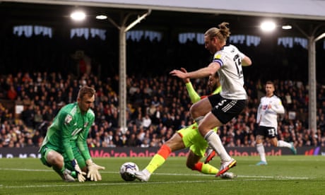 Philip Zinckernagel delays Fulham’s title party as Forest claim vital win